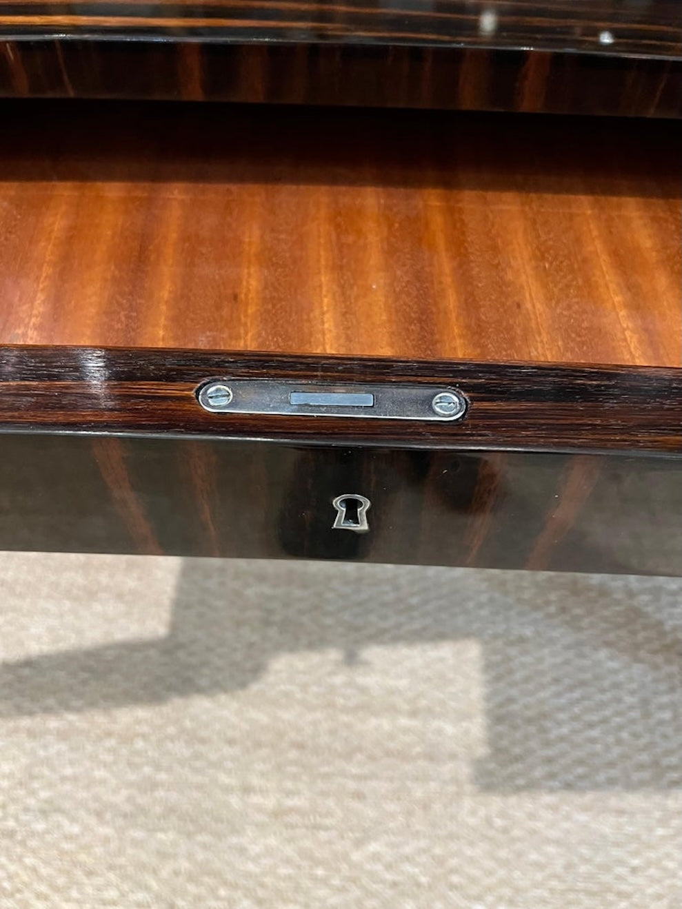 Art Deco French Elegant Writing Desk in Macassar