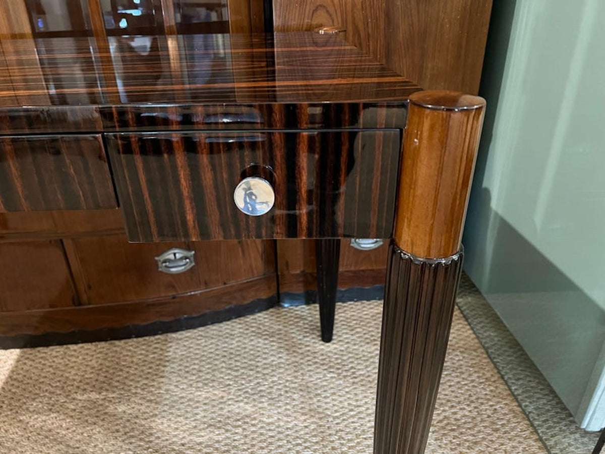 Art Deco French Elegant Writing Desk in Macassar