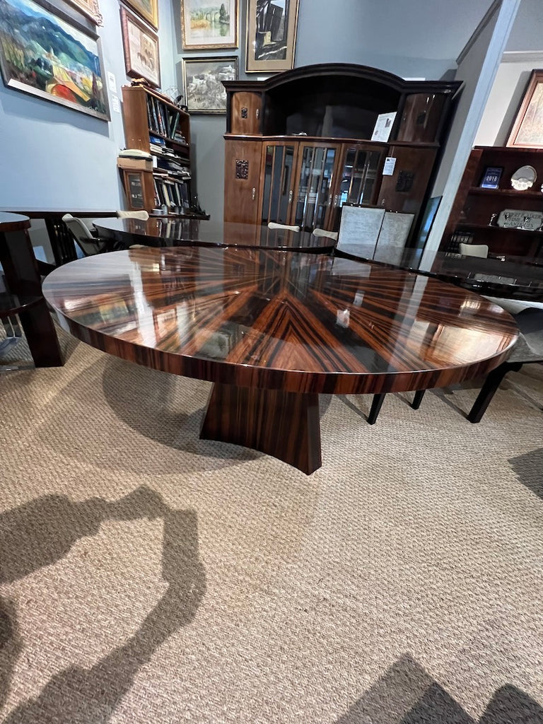 Art Deco French Round Dining Table in Macassar