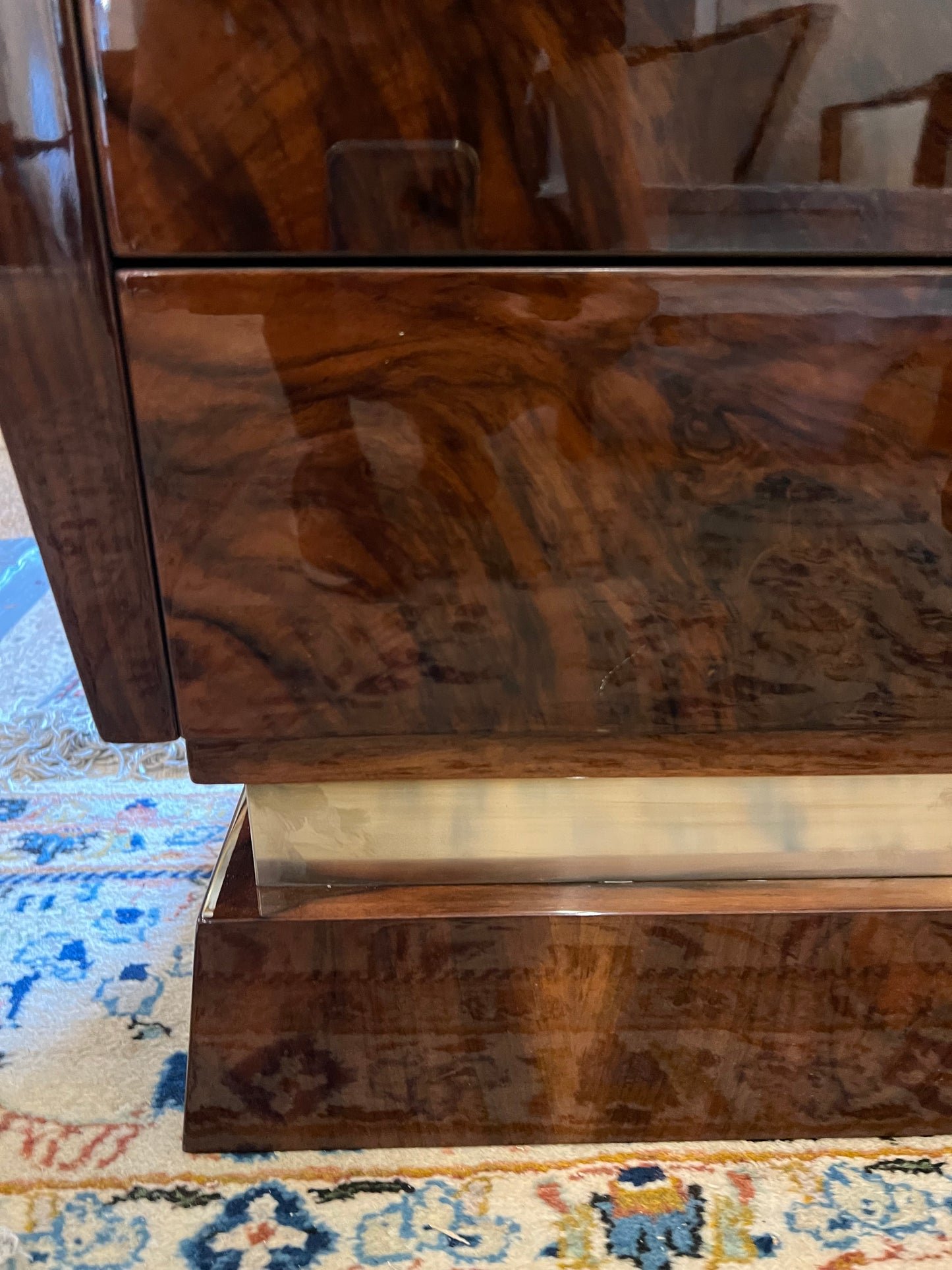 French Art Deco chest of drawers in walnut with brass handles
