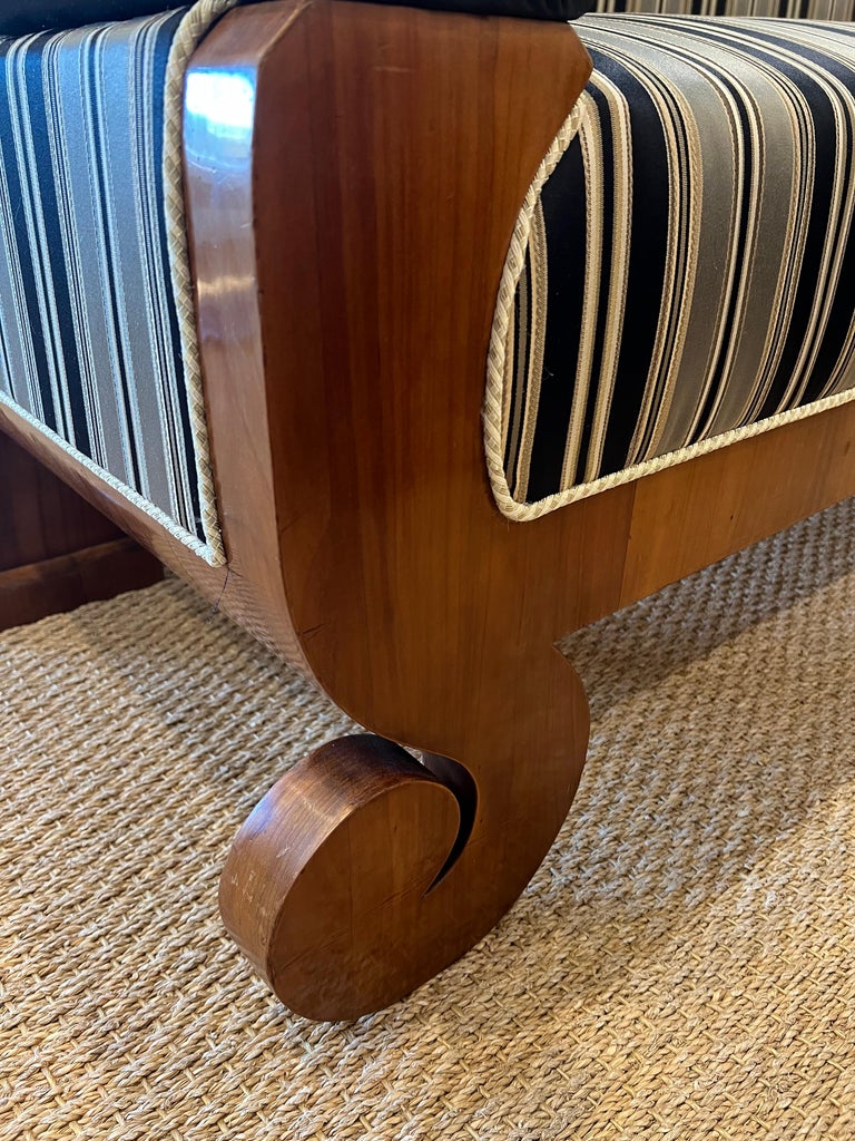 Biedermeier Sofa in Walnut